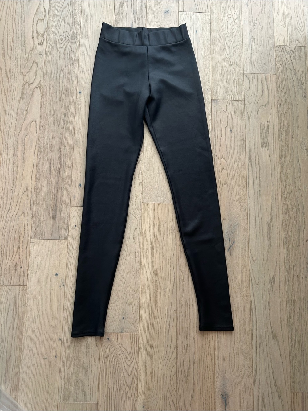H&M Black High-Rise Leggings